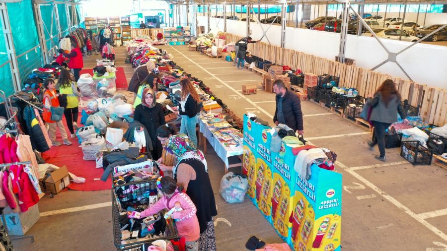 BELEDİYEDEN DEPREM BÖLGESİNE TAM DESTEK