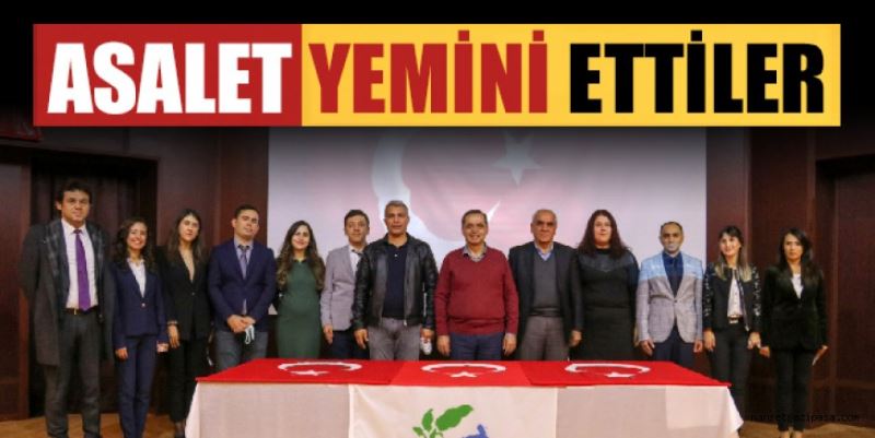 GAZİPAŞA’DA GEÇTİĞİMİZ YIL BELEDİYEDE GÖREVE BAŞLAYAN PERSONELLER ADAY MEMURLUK SÜRECİNİ TAMAMLAYIP ASALET YEMİNİ ETTİLER