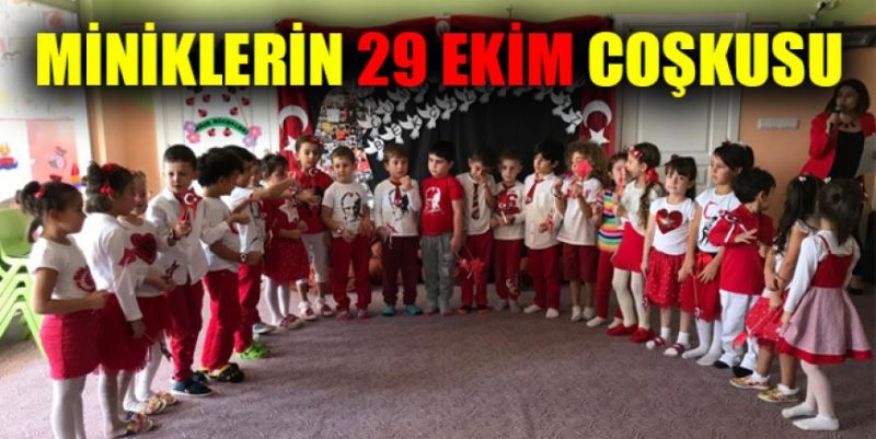 MİNİKLERİN 29 EKİM COŞKUSU